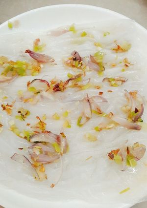 Hình của món Làm bánh ướt từ bánh tráng.