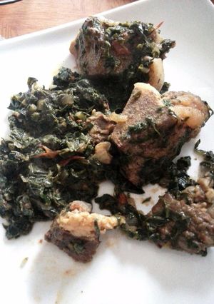 A picture of Beef mixed with veges.