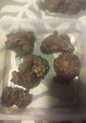 A picture of Hacked Simple chocolate truffles (low carb gluten free low fat).