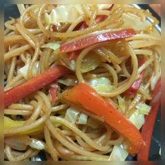 A picture of Veg Hakka Noodles.