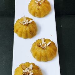 A picture of Sweet Banana balls.