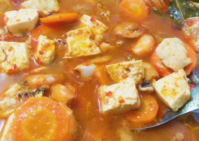 Tomyam seafood sederhana