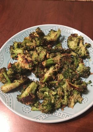 A picture of Roasted Broccoli.