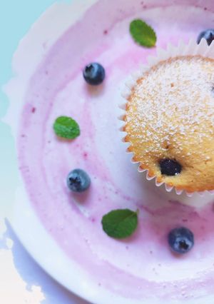 A picture of Blueberry lemon cupcakes.