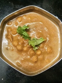 சன்னா குழம்பு(chana masala recipe in tamil) செய்முறை முக்கிய புகைப்படம்