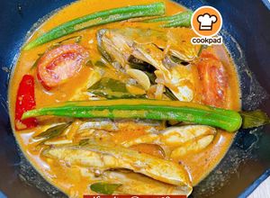 Gambar 👩‍🍳Kari Ikan Bawal Emas