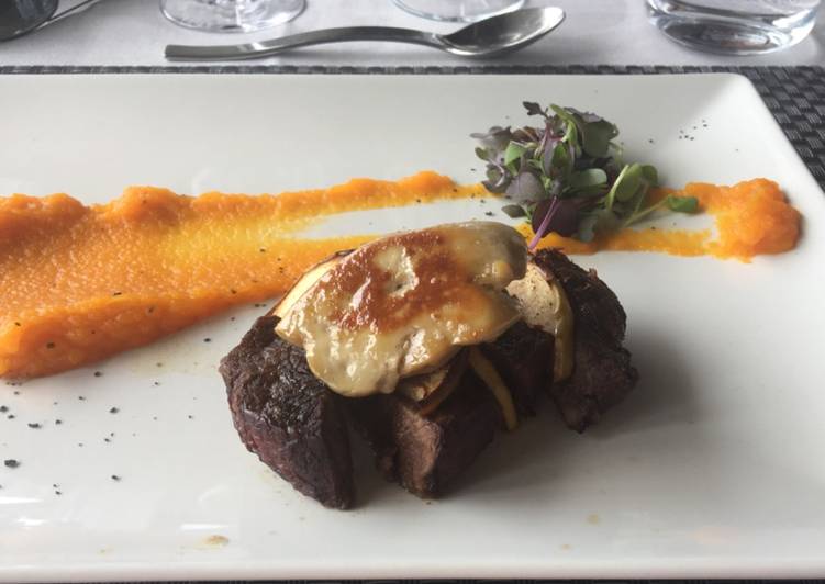 Solomillo con foie y puré de calabaza 🎃