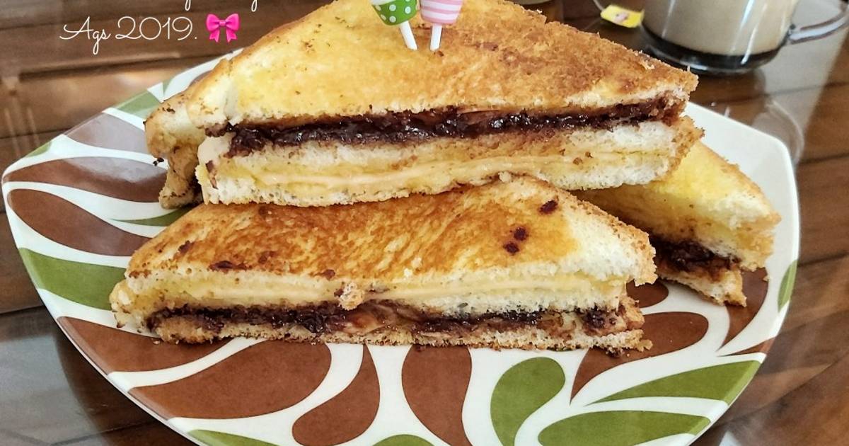 Resep Chocolate Cheese Almond Sandwich Oleh Deacakesdanpuddings Cookpad