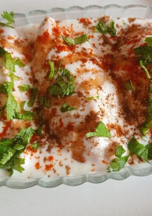 दही वड़े(dahi vade recipe in hindi) रेसिपी मुख्य फोटो