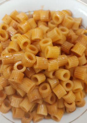 صورة لوصفة معكرونه محمره بالصلصه 😋