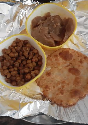 A picture of Potato puri.