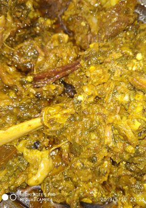 A picture of Palak mutton.