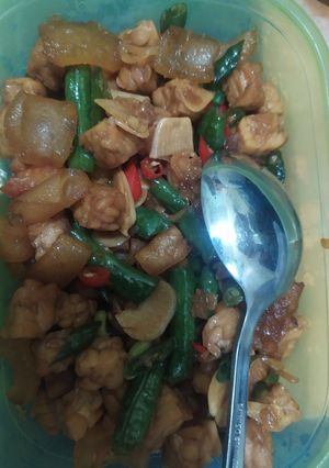 Foto resep Tumis tempe kacang panjang kikil kecap