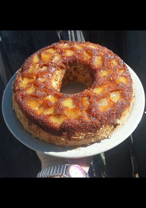 Una foto de MINI Torta invertida de Manzana y chisp de chocolate