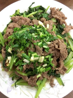 Hình của món Cải ngồng xào hành tỏi thịt bò.