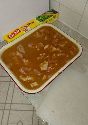A picture of Easy Apricot Chicken.