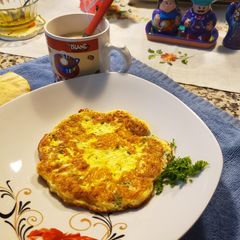 A picture of Egg & white cheese 🧀🥚.