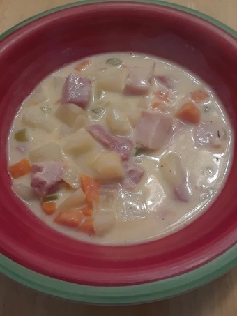 Easy Steps Make Recipes Creamy Ham and Potato Soup the So Delicious Really Delicious.
