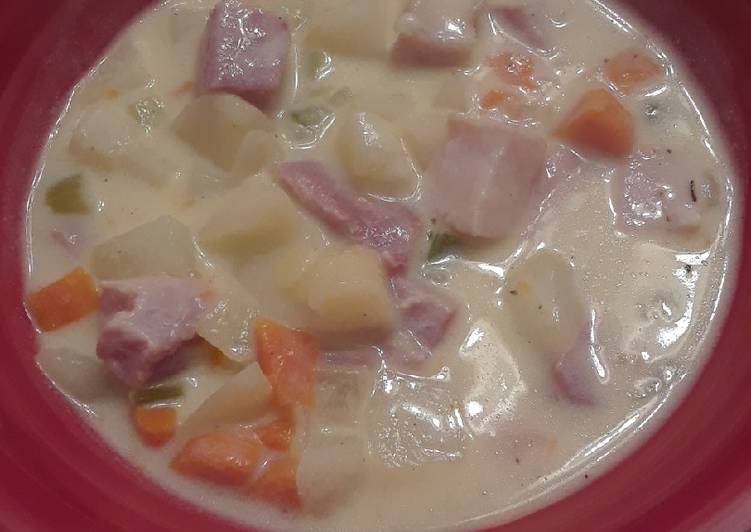 Recipe: Tasty Creamy Ham and Potato Soup