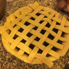Simple Pie crust A picture of Simple Pie crust.
