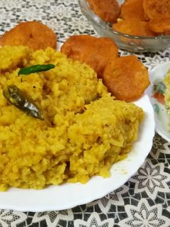 মসুর ডালের খিচুড়ি (Masoor Daler Khichudi Recipe In Bengali) রেসিপির প্রধান ছবি