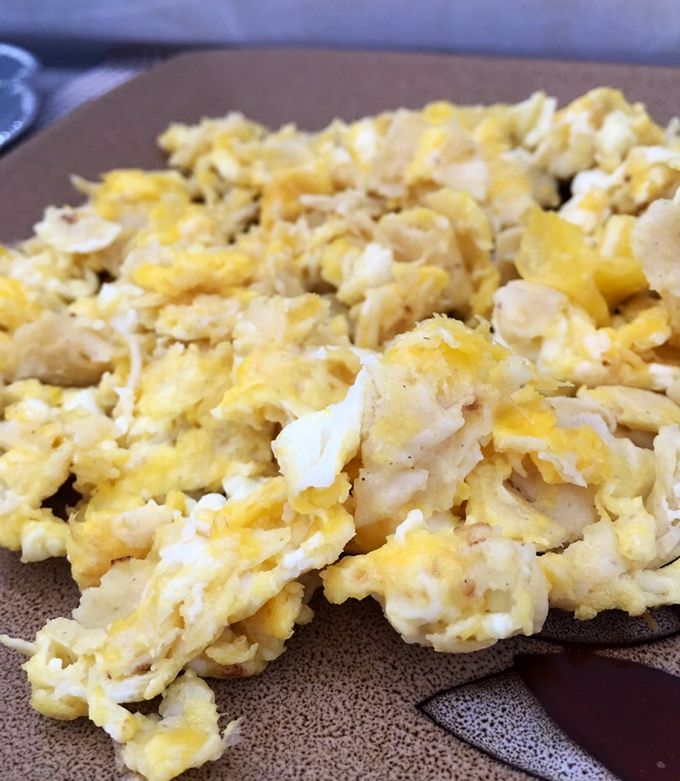 Una foto de Migas con huevo