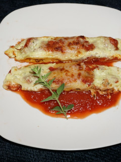 Una foto de CANELONES CASEROS RELLENOS CON CARNE. JON STYLE