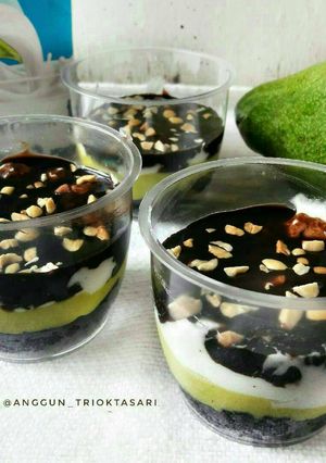 Foto resep Browkat (brownies alpukat)