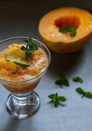 A picture of Muskmelon Slush.