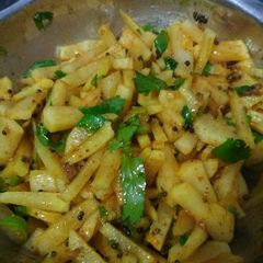 A picture of Mooli kaa kacha achar.