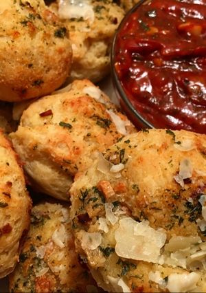 A picture of Gluten-free pizza bombs.