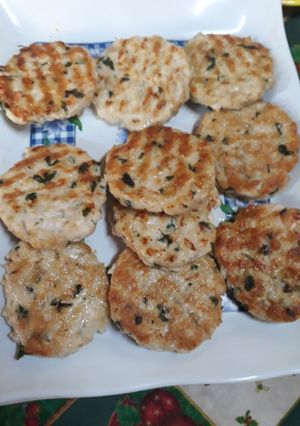 Una foto de Hamburguesas de pollo caseras!!!