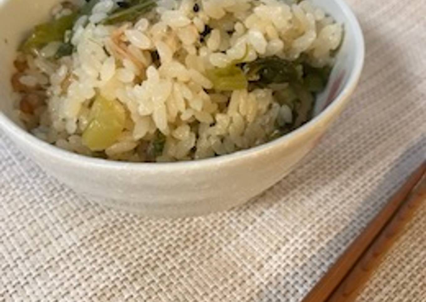 Japanese Paella with Daikon Radish Leaves and Tuna (Takikomi Gohan)