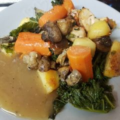 A picture of My Peppery All Roast Chicken & Veg Bake. 😀.