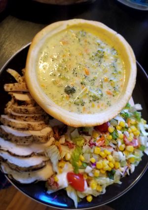 Una foto de Crema de brócoli estilo panera bread (fácil y delicioso)