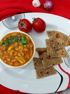 ગાંઠીયા નું શાક (Gathiya Shak Recipe In Gujarati) રેસીપી મુખ્ય ફોટો