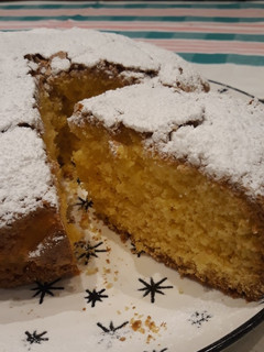 Foto di Torta allo yogurt oppure dei 7 vasetti..