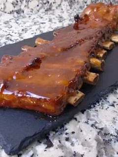 Una foto de Costillas de Cerdo con Salsa de Mandarina