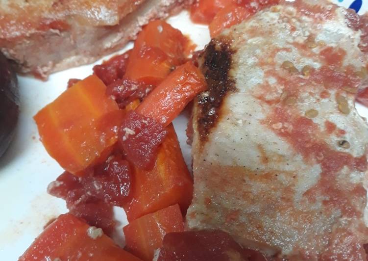 Recipe: Perfect Tomatoes, Carrots, and White Peppered Porkloin