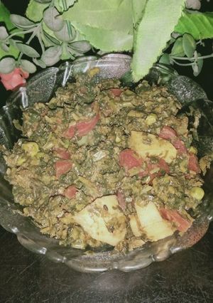 आलू मेथी गाजर मटर की सब्जी रेसिपी मुख्य फोटो
