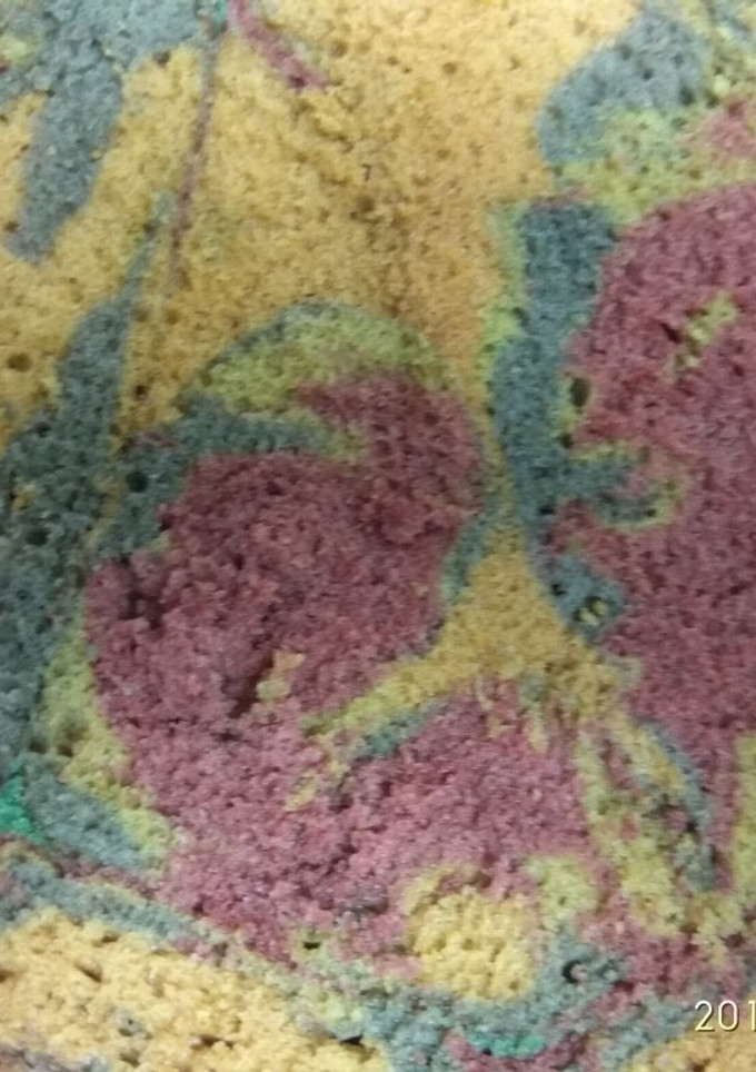 Una foto de Tarta multicolor