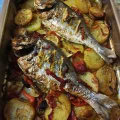 Una foto de Mi primera dorada! 🐟🐠