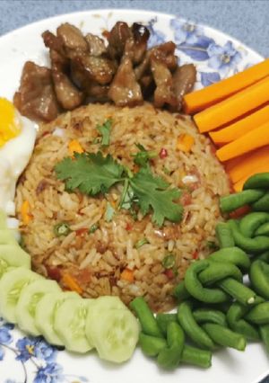รูปของ ข้าวผัดน้ำพริกลงเรือ