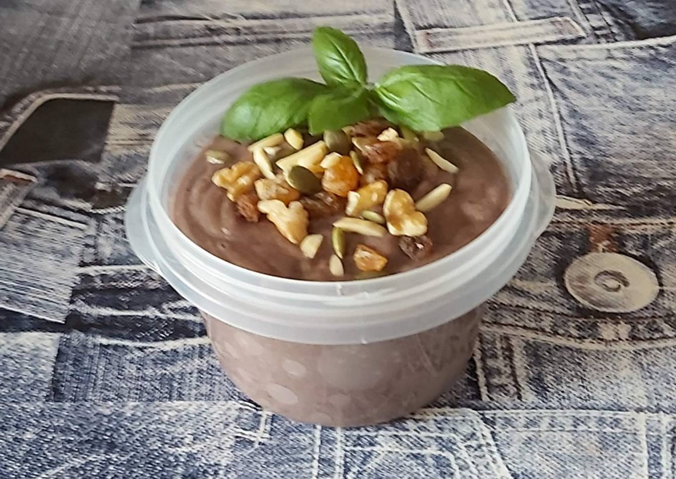 Smoothie de mango, plátano y aguacate