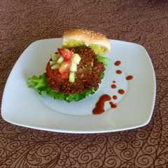 Una foto de Hamburguesa de nueces y almendras