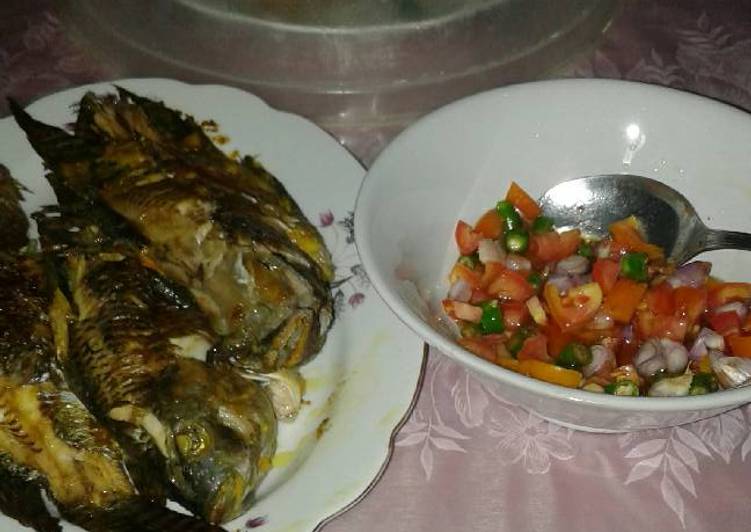 Resep Ikan bakar saus tiram (saori) dan sambel dabu dabu yang Lezat