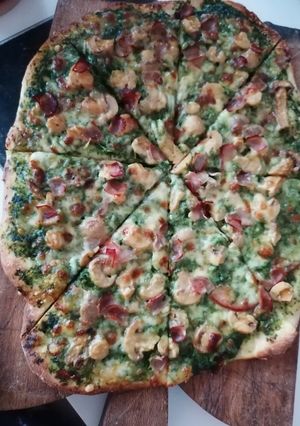 Une photo de Pizza verte