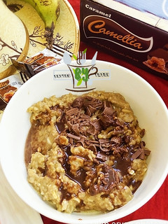 A picture of Banana cookie dough dip.