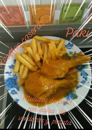 Foto principal de Muslitos de pollo en salsa con patatas a mi manera 💠🍴