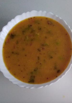 ગુજરાતી દાળ (Gujarati Dal Recipe In Gujarati) રેસીપી મુખ્ય ફોટો